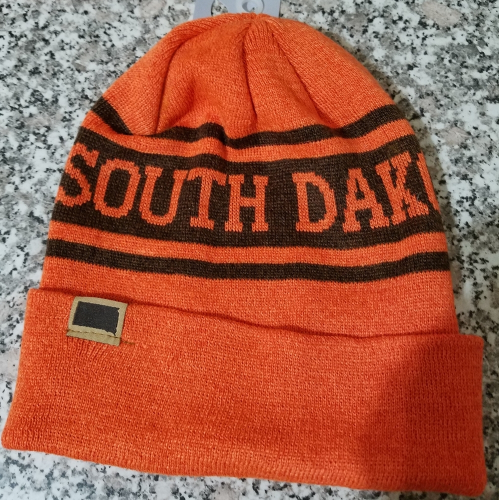 Cirque Unisex South Dakota Winter Beanie